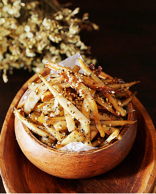 素食主义者的厨房生活篇:GE烤箱素烤蒜味杏鲍菇 素食主义者的厨房生活篇:GE烤箱素烤蒜味杏鲍菇